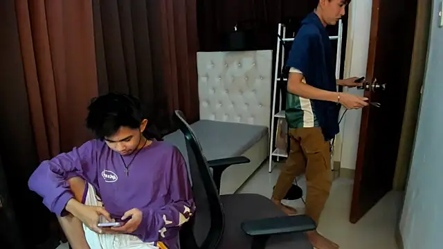 Snapshot of xxxhugecocktwinkxxx chatting on 9, 10, 2025 xxxhugecocktwinkxxx online show from 9, 10, 2025