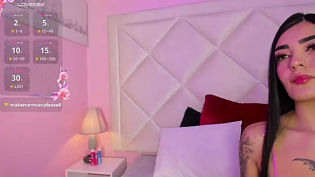 Miaa Smithh   online show from 9, 4, 2026