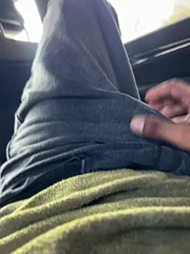 Jariushot3 online show from 14, 4, 2026