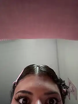 luluzinhax online show from 9, 4, 2026