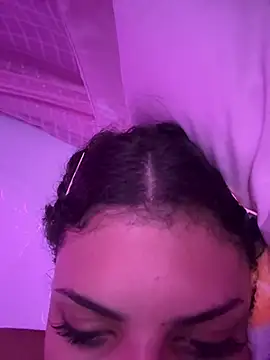 luluzinhax online show from 10, 4, 2026