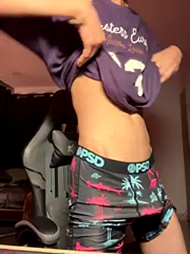 Snapshot of OopsAgain_ chatting on 18, 12, 2025 OopsAgain online show from 18, 12, 2025