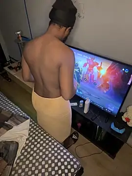 Snapshot of kingdiamond92 chatting on 4, 10, 2025 kingdiamond92 online show from 4, 10, 2025