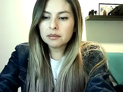 Valery  Rouse  online show from 29, 7, 2026