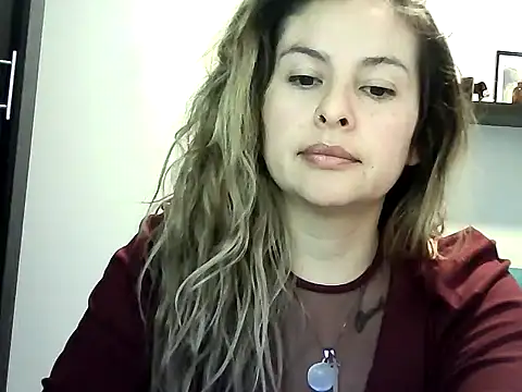 Valery  Rouse  online show from 3, 8, 2026