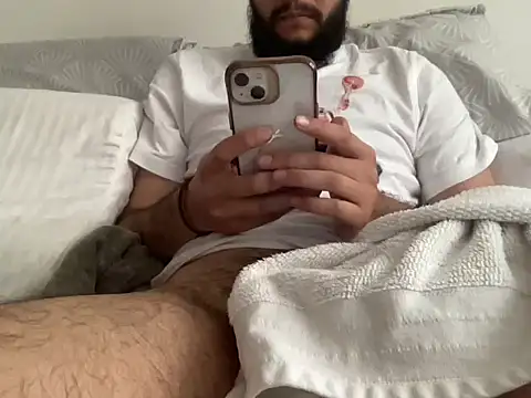 Snapshot of Superwow54 chatting on 14, 12, 2025 Superwow54 online show from 14, 12, 2025