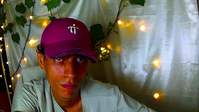 Crxxxsh online show from 21, 9, 2025