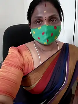 Snapshot of Tamil_Kavitha10 chatting on 10, 9, 2025 Tamil Kavitha10 online show from 10, 9, 2025