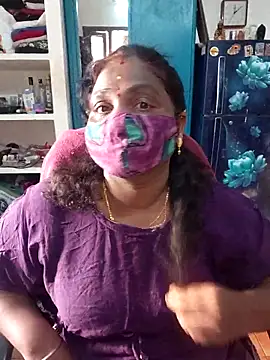 Snapshot of Tamil_Kavitha10 chatting on 24, 4, 2026 Tamil Kavitha10 online show from 24, 4, 2026