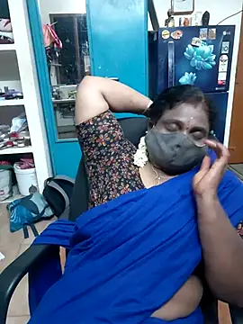 Snapshot of Tamil_Kavitha10 chatting on 30, 4, 2026 Tamil Kavitha10 online show from 30, 4, 2026