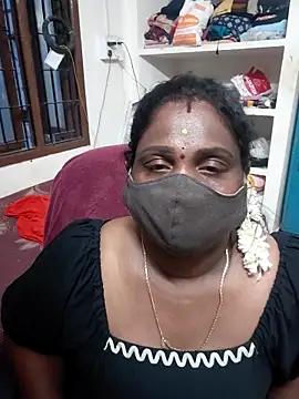 Snapshot of Tamil_Kavitha10 chatting on 3, 6, 2026 Tamil Kavitha10 online show from 3, 6, 2026