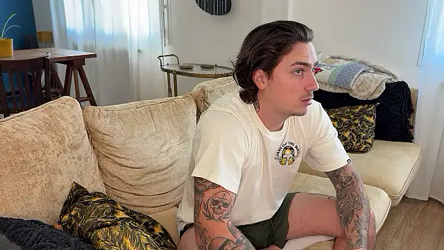 Cam-FrenchKiss online show from 12, 10, 2025