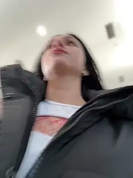 Snapshot of VendiMur chatting on 9, 10, 2025 VendiMur online show from 9, 10, 2025