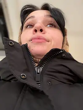 Snapshot of VendiMur chatting on 30, 10, 2025 VendiMur online show from 30, 10, 2025