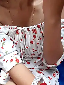 Snapshot of siya_rani67 chatting on 18, 9, 2025 siya rani67 online show from 18, 9, 2025