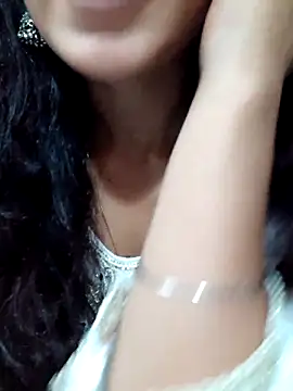 Snapshot of siya_rani67 chatting on 10, 10, 2025 siya rani67 online show from 10, 10, 2025