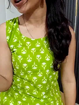 Snapshot of siya_rani67 chatting on 14, 10, 2025 siya rani67 online show from 14, 10, 2025