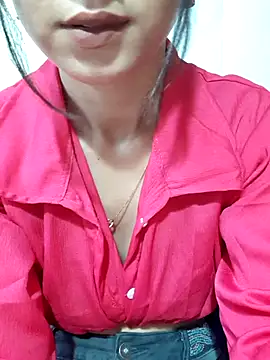 Snapshot of siya_rani67 chatting on 7, 11, 2025 siya rani67 online show from 7, 11, 2025