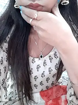 Snapshot of siya_rani67 chatting on 30, 11, 2025 siya rani67 online show from 30, 11, 2025