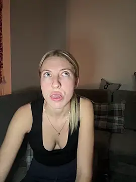 CheekyChelseaX online show from 14, 12, 2025