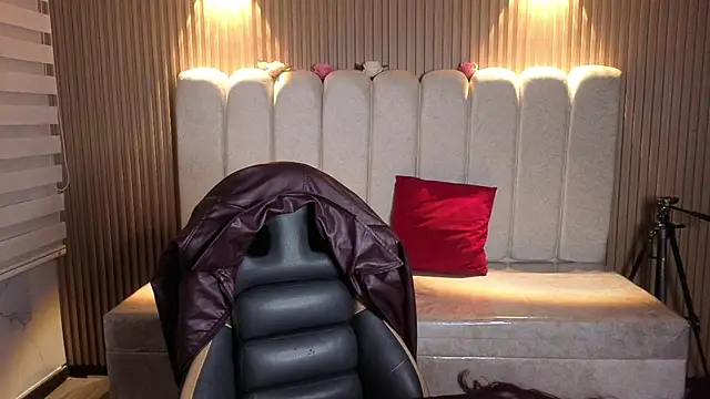 Snapshot of _Mia_Evans_1 chatting on 26, 6, 2026 Mia Evans 1 online show from 26, 6, 2026