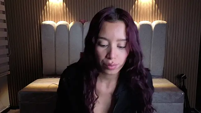 Snapshot of _Mia_Evans_1 chatting on 9, 7, 2026 Mia Evans 1 online show from 9, 7, 2026