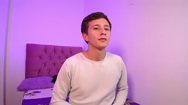 mae nathan  online show from 1, 12, 2025