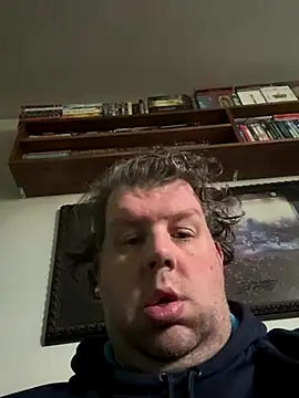 Stephanie1984 online show from 11, 11, 2025