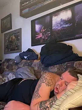 Stephanie1984 online show from 8, 3, 2026