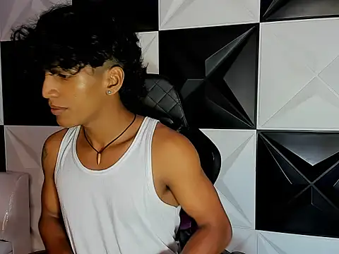 bull cam online show from 17, 9, 2025