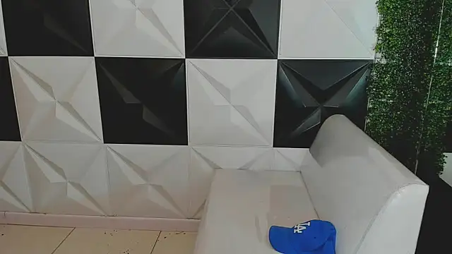 bull cam online show from 4, 10, 2025