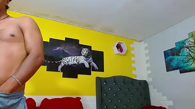 bull cam online show from 20, 10, 2025