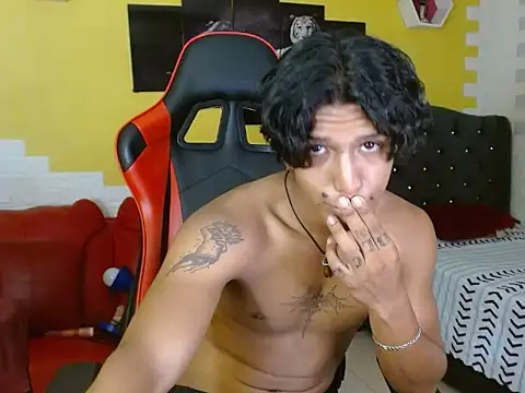 bull cam online show from 27, 10, 2025