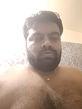 Massivehitman online show from 7, 6, 2026