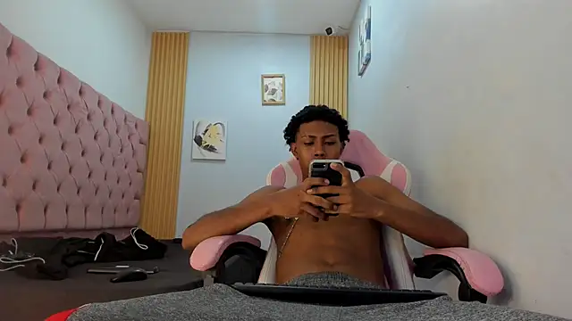 Snapshot of Jax_Maliq chatting on 27, 11, 2025 Jax Maliq online show from 27, 11, 2025