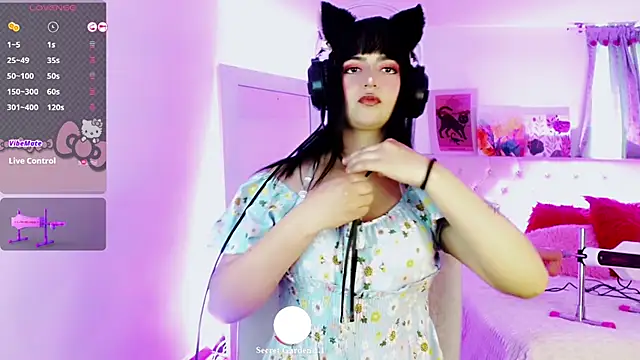 Snapshot of Lunyhose chatting on 6, 11, 2025 Lunyhose online show from 6, 11, 2025