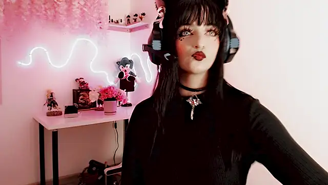 Lunyhose online show from 7, 1, 2026