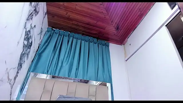 Snapshot of maraa_X chatting on 5, 11, 2025 maraa X online show from 5, 11, 2025