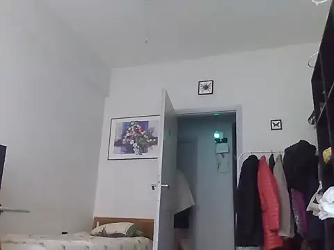 Snapshot of Nady79xxx chatting on 15, 11, 2025 Nady79xxx online show from 15, 11, 2025