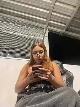 Snapshot of RedVelvet_Dream chatting on 21, 9, 2025 RedVelvet Dream online show from 21, 9, 2025