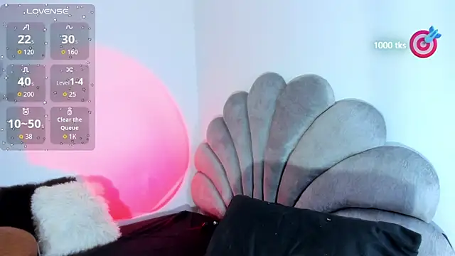 michell danna online show from 7, 11, 2025