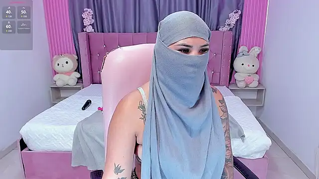 Nayla-Mouna online show from 23, 9, 2025