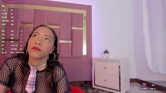 AikoSnow online show from 27, 9, 2025