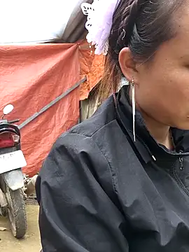 Snapshot of liu-liusexy chatting on 23, 12, 2025 liu-liusexy online show from 23, 12, 2025