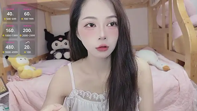 Snapshot of Sue101010 chatting on 8, 10, 2025 Sue101010 online show from 8, 10, 2025