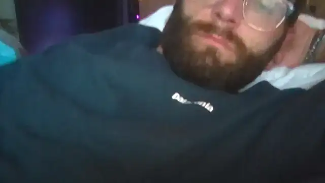 hungspundick1 online show from 4, 11, 2025