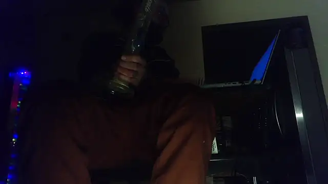 hungspundick1 online show from 18, 11, 2025