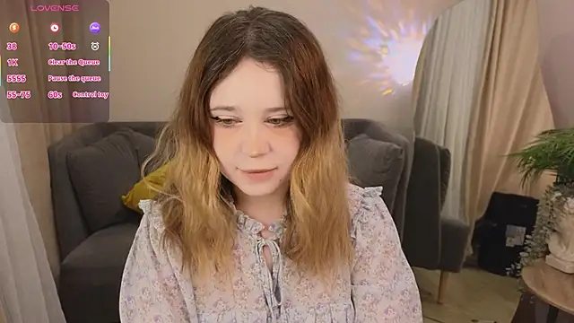 Lina Glow online show from 29, 11, 2025