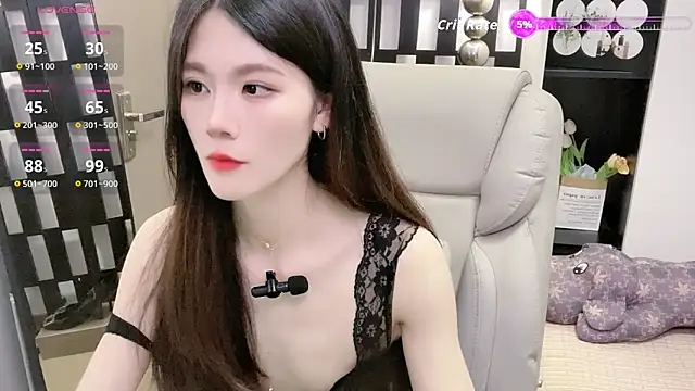 Yueyue-MM online show from 9, 4, 2026