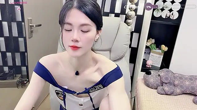 Snapshot of Yueyue-MM chatting on 4, 6, 2026 Yueyue-MM online show from 4, 6, 2026